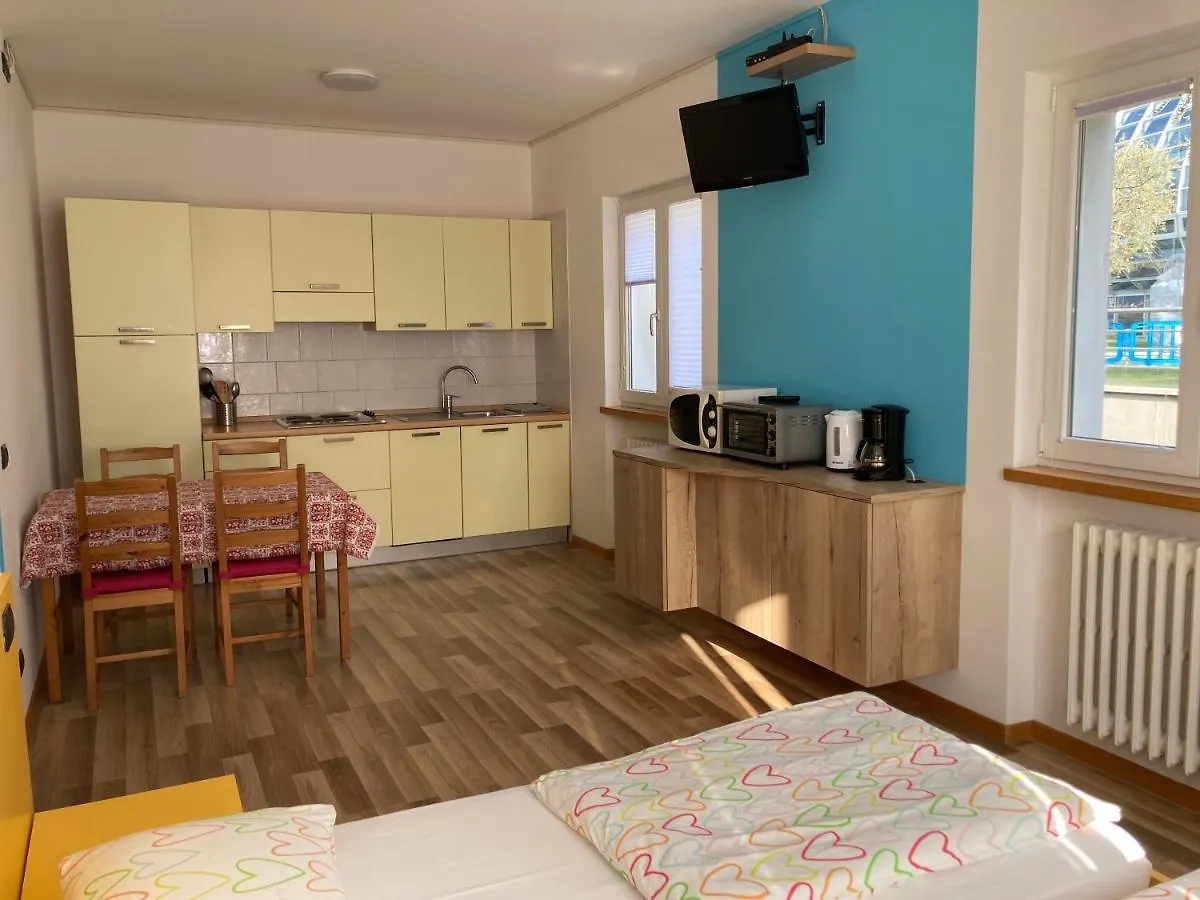 Bikeapartments Appartamenti Laura & Jasmin Μαλτσεζίνε