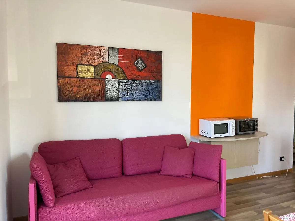 Bikeapartments Appartamenti Laura & Jasmin Μαλτσεζίνε 0*,  Ιταλία