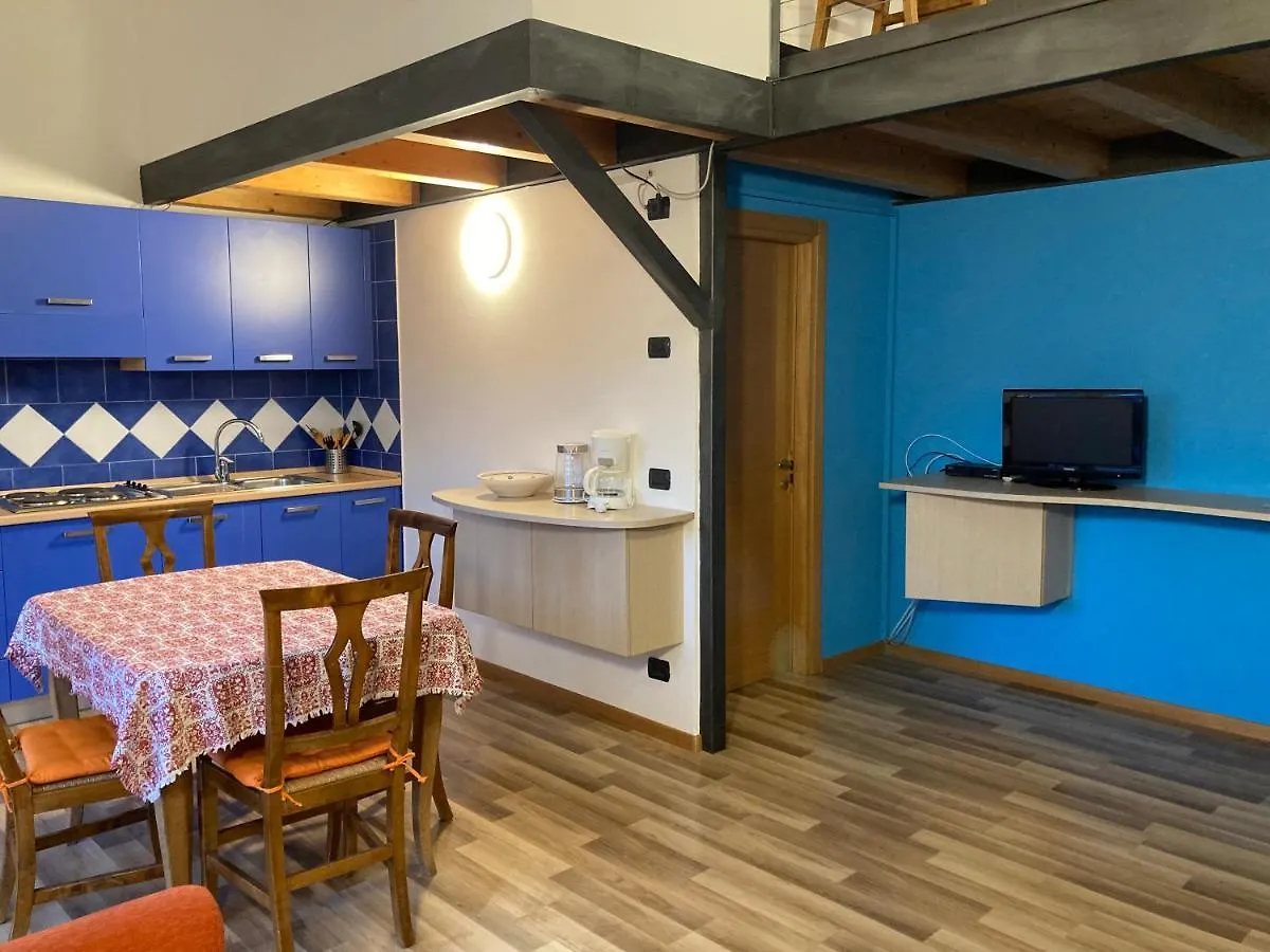 Διαμέρισμα Bikeapartments Appartamenti Laura & Jasmin Μαλτσεζίνε Ιταλία
