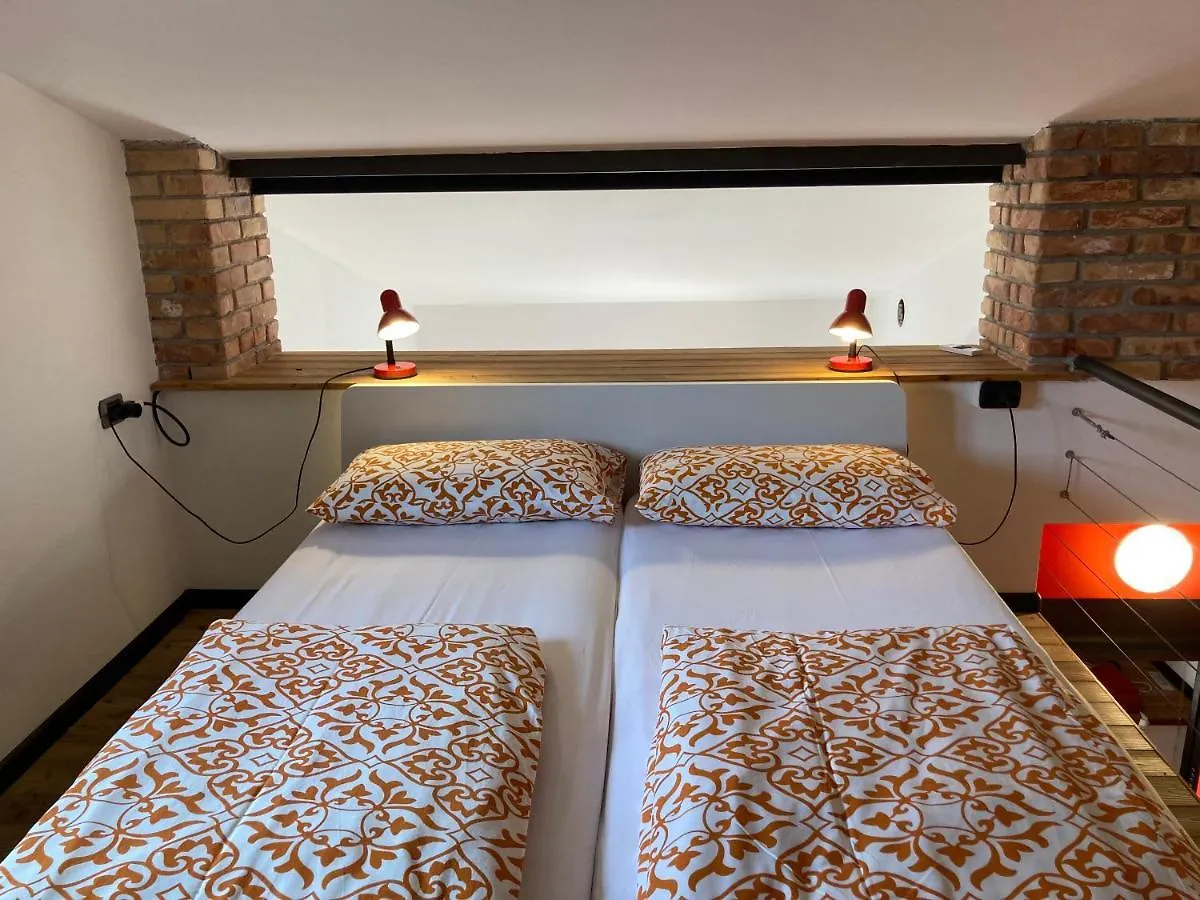Bikeapartments Appartamenti Laura & Jasmin Μαλτσεζίνε 0*,